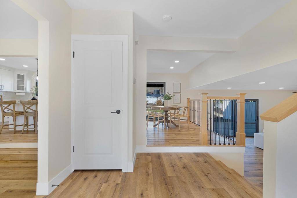 Gilroy, CA 95020,8202 Honeybee CT
