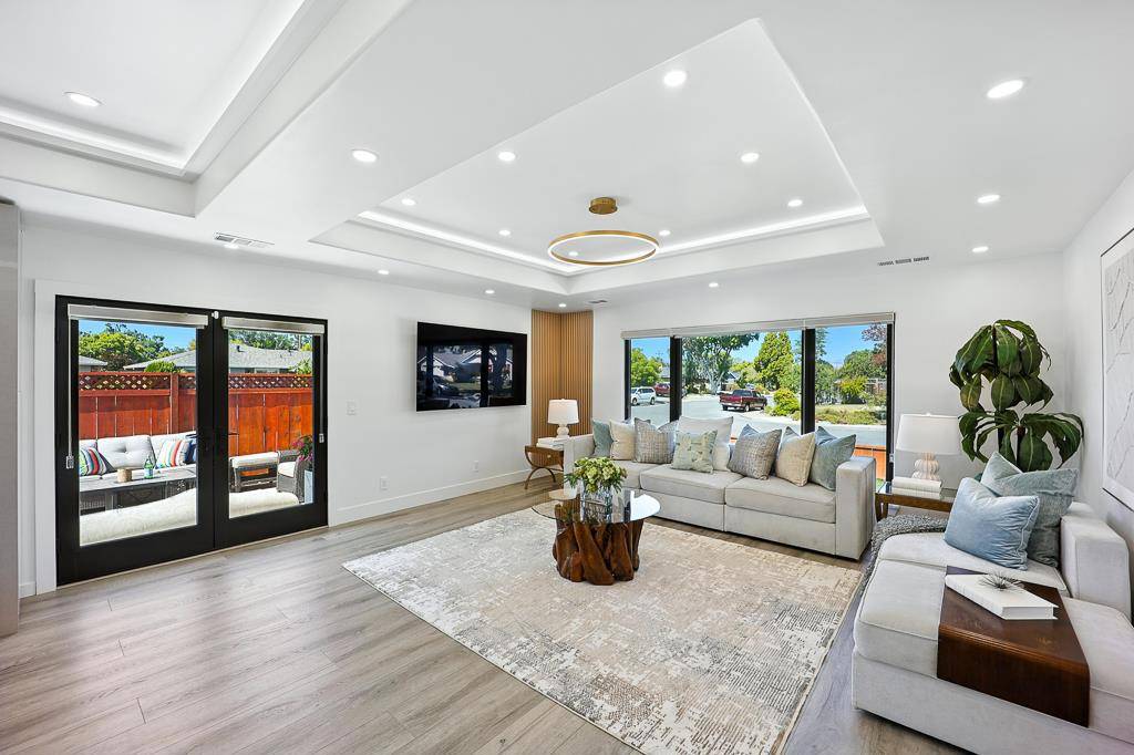 Santa Clara, CA 95051,2154 Briarwood DR