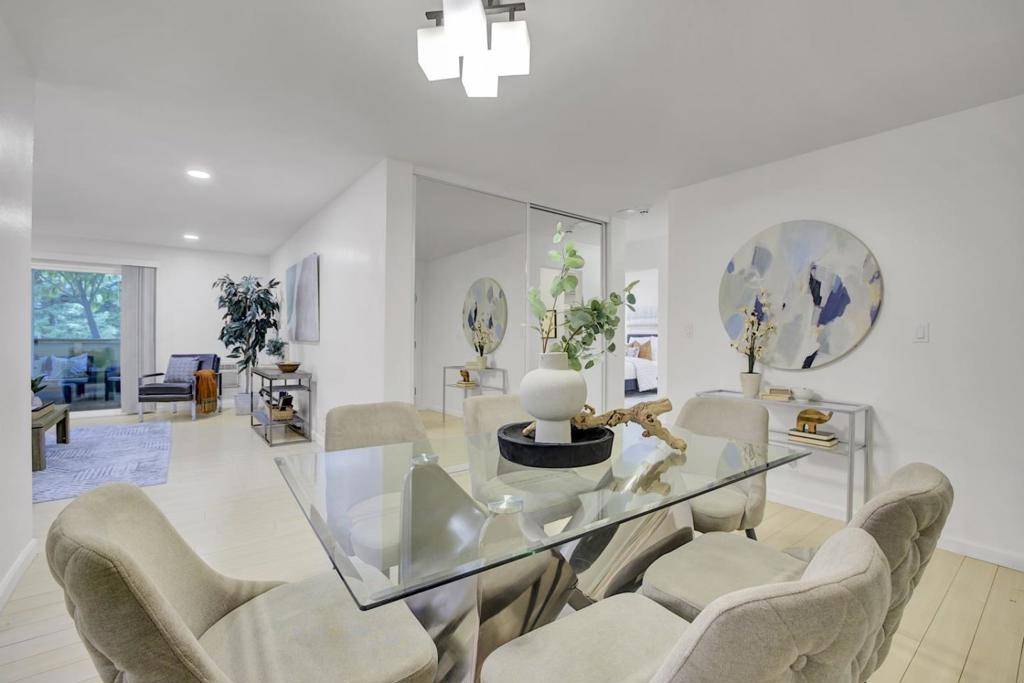 Mountain View, CA 94040,1031 Crestview DR #109