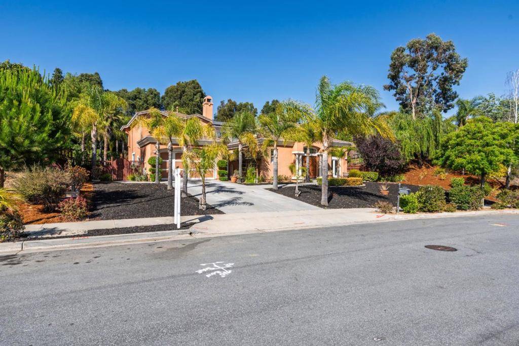 San Jose, CA 95121,2228 Terrena Valley DR