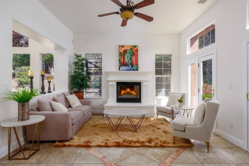 San Jose, CA 95121,2228 Terrena Valley DR