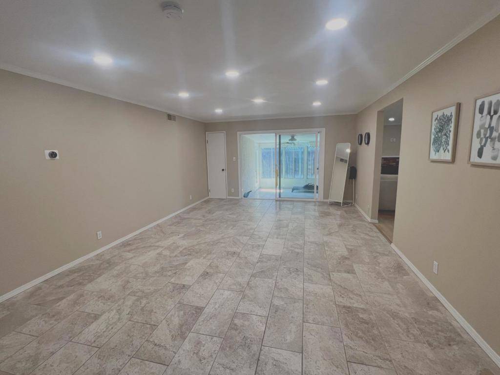 Fremont, CA 94536,4675 Alameda DR