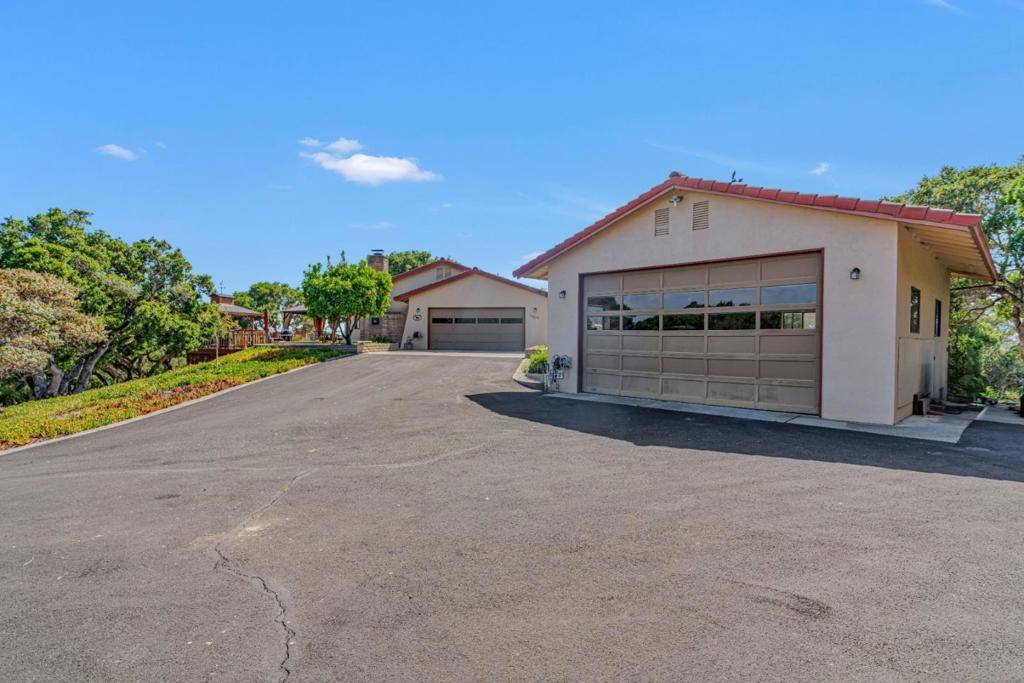 Salinas, CA 93907,19225 Reavis WAY