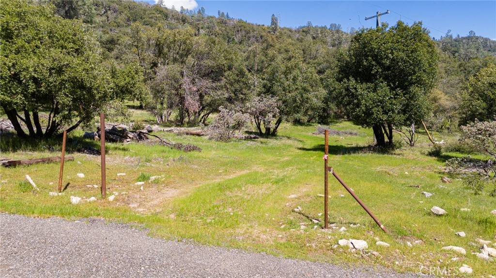 Ahwahnee, CA 93601,5093 Worman RD