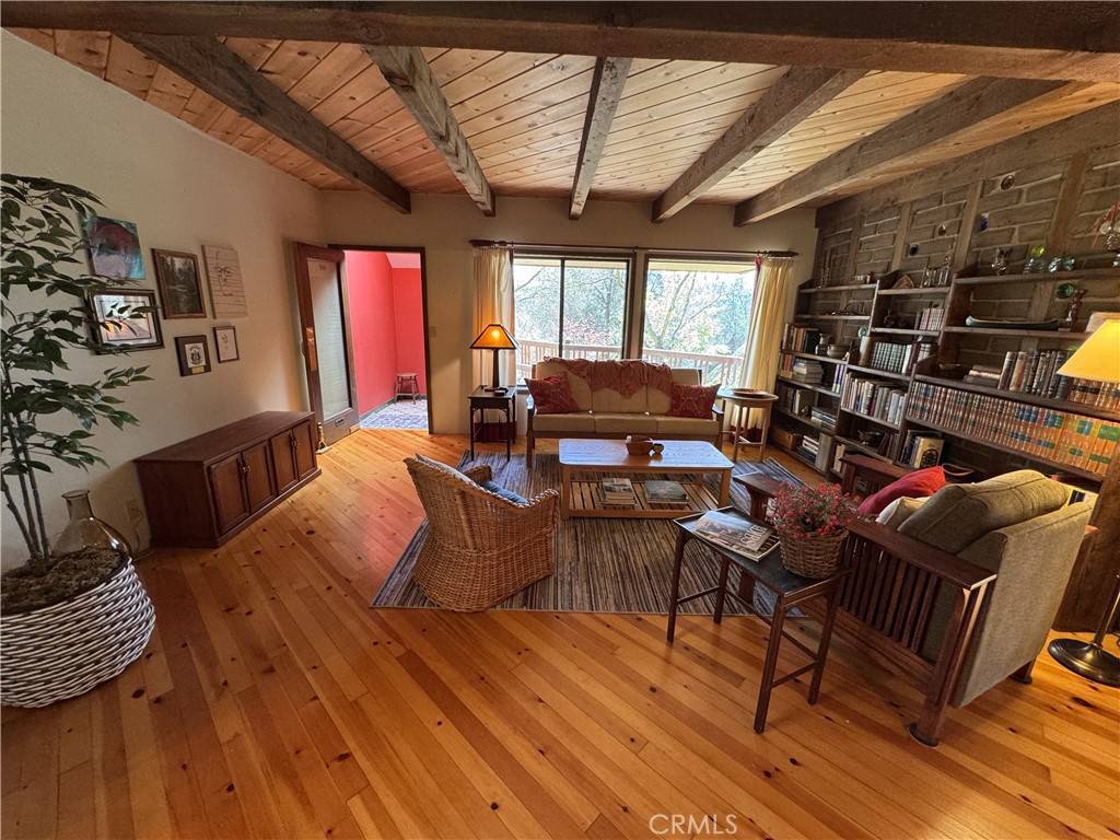 Mariposa, CA 95338,4461 Totokon RD