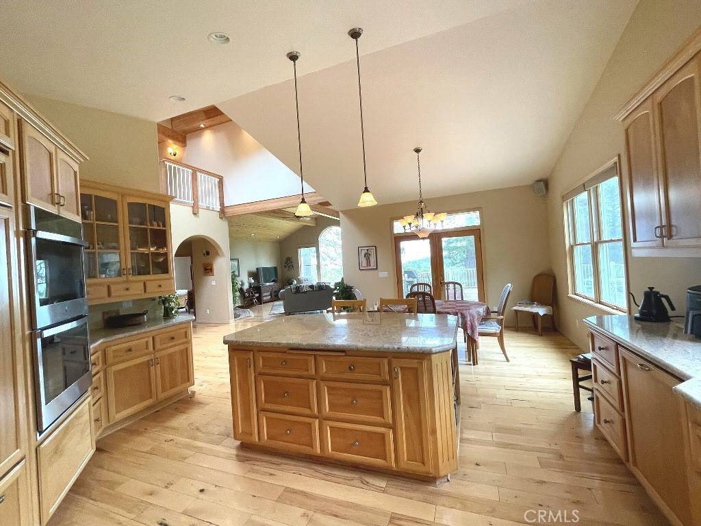 Mariposa, CA 95338,5637 Lakeside RD