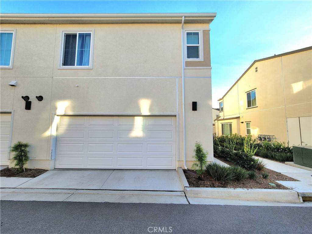 Fallbrook, CA 92028,331 Citrine TRL