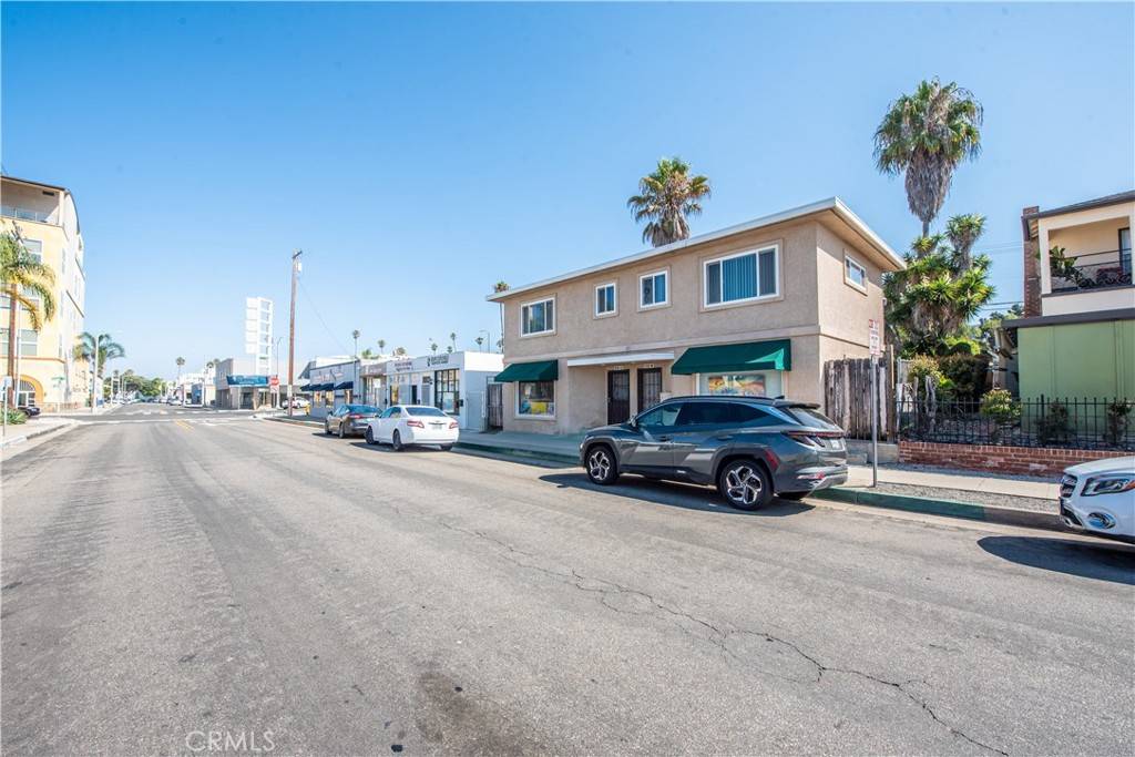 Oceanside, CA 92054,110 S Freeman ST