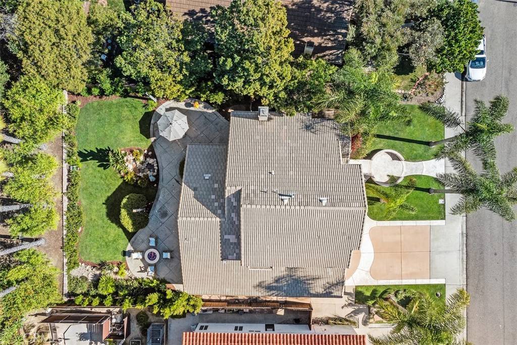 Encinitas, CA 92024,1516 Tzena WAY