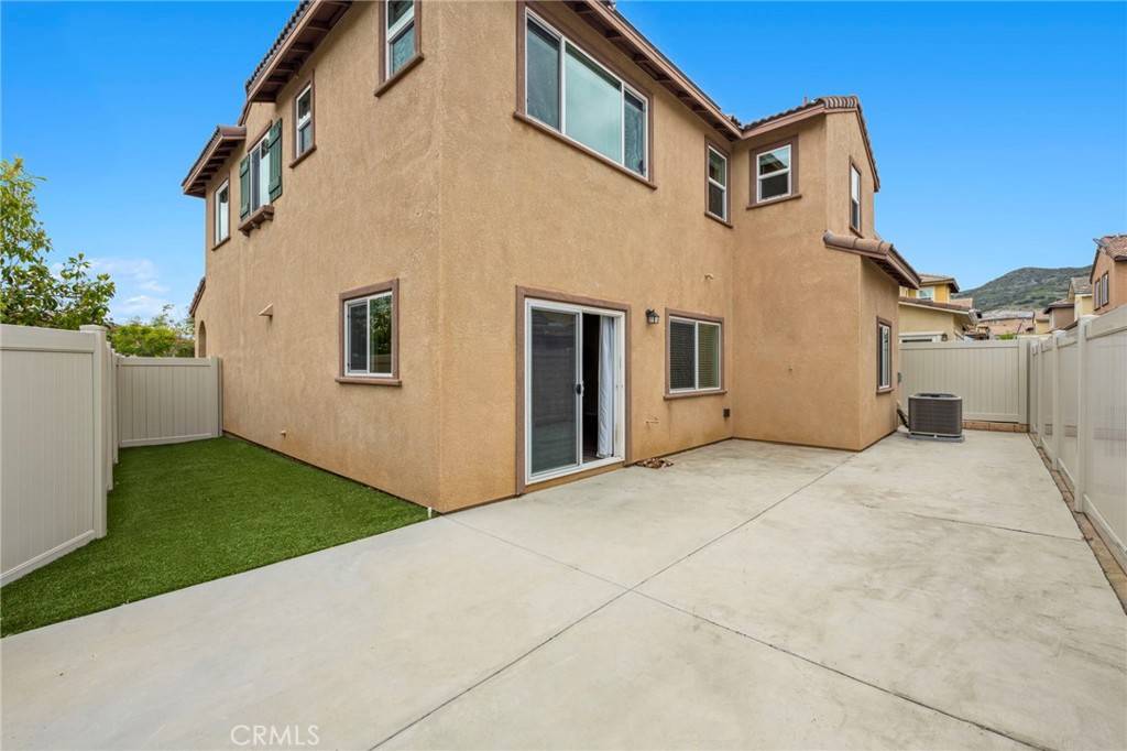 Fallbrook, CA 92028,205 Spotted Saddle WAY