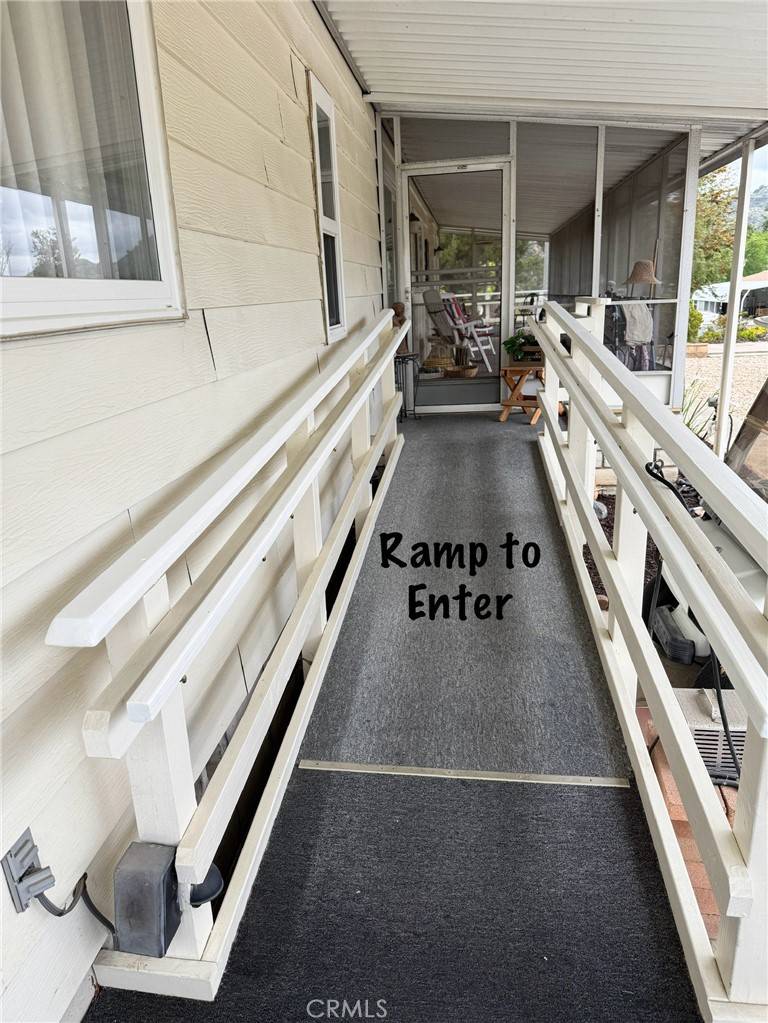 Fallbrook, CA 92028,4650 Dulin RD #11