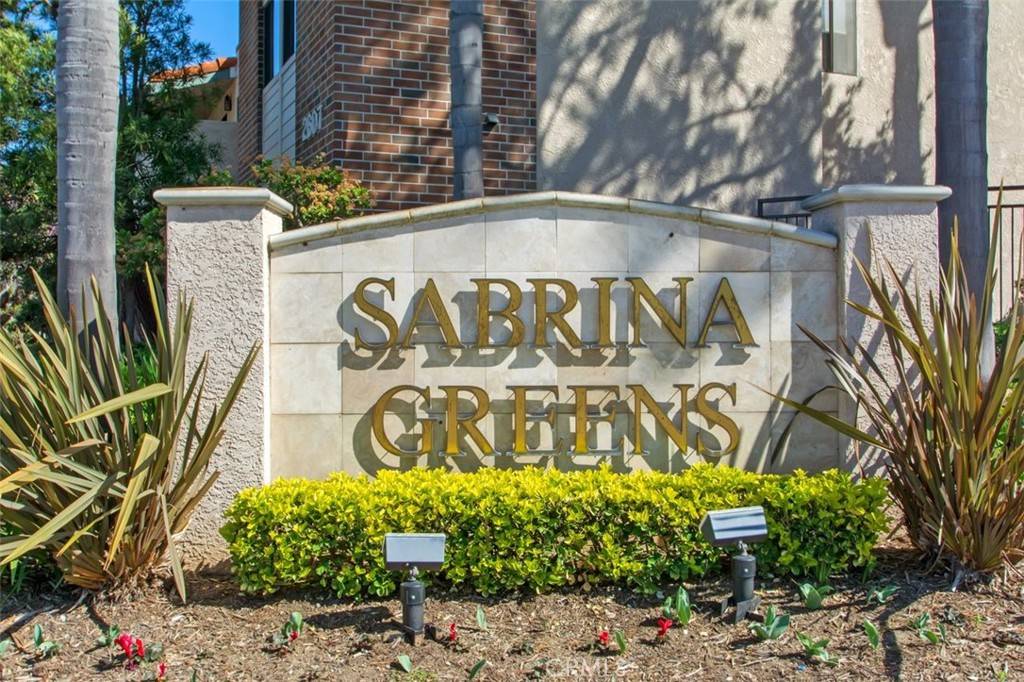 Carlsbad, CA 92009,2639 Pirineos WAY #231