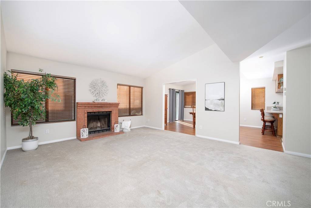 Escondido, CA 92027,1502 Katella WAY