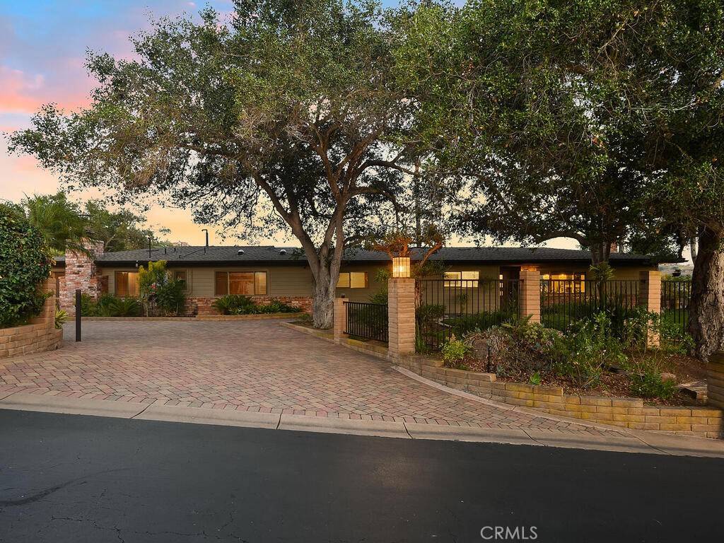 Fallbrook, CA 92028,2923 Canonita DR