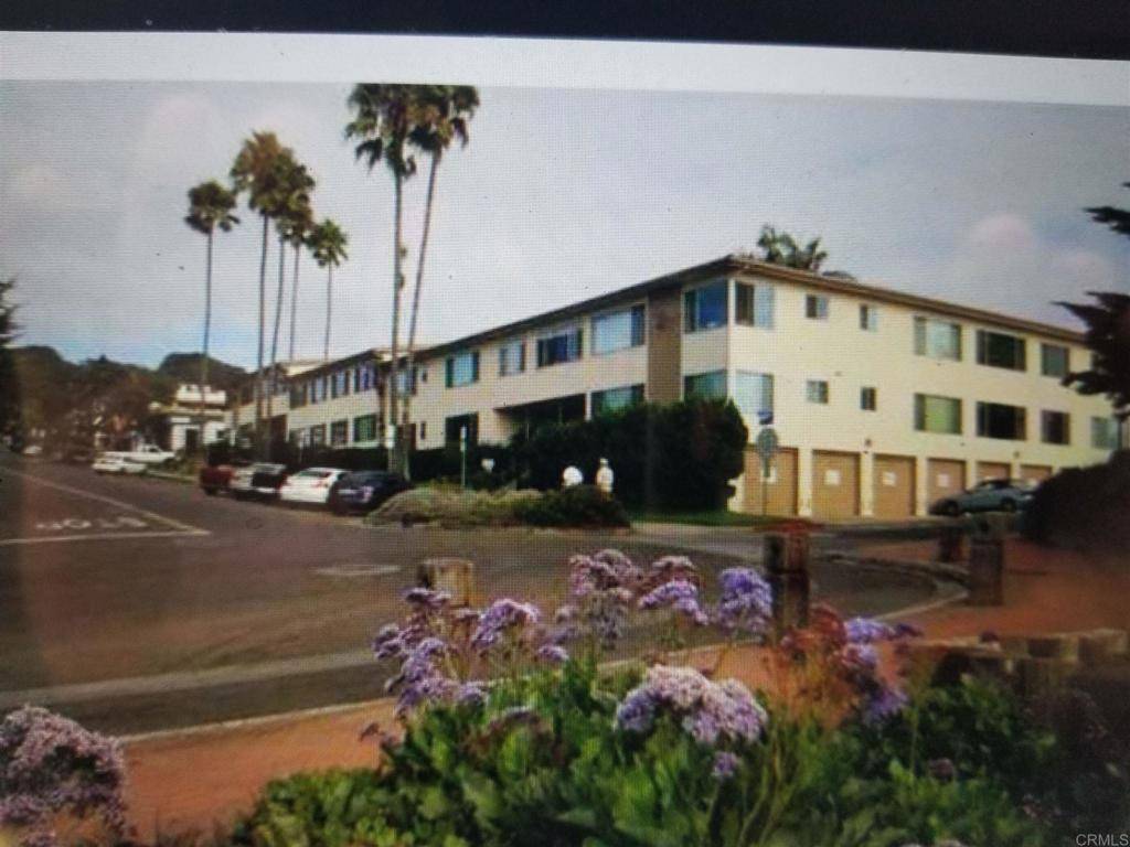 Del Mar, CA 92014,155 15th Street #25