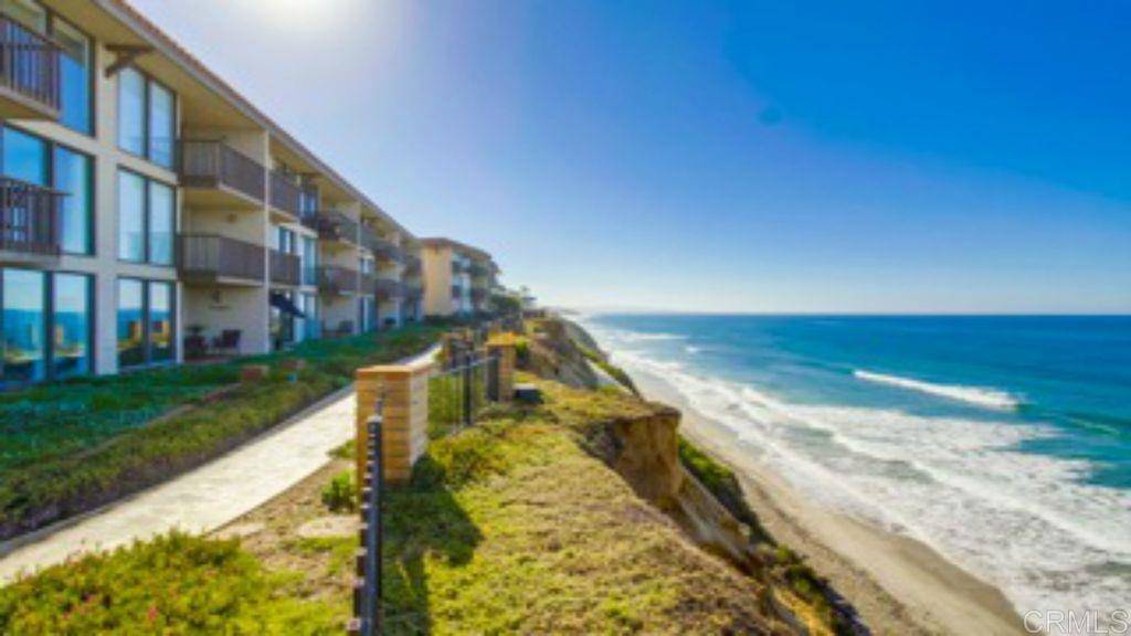 Solana Beach, CA 92075,190 Del Mar Shores Terrace #26