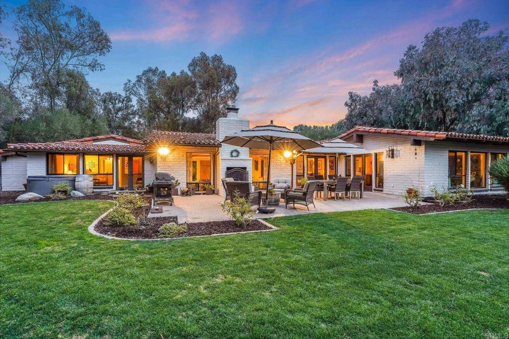 Rancho Santa Fe, CA 92067,4448 La Orilla