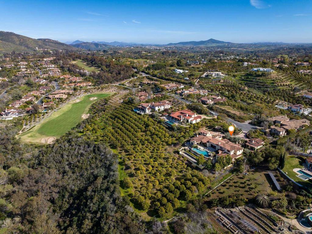 Rancho Santa Fe, CA 92091,6212 Strada Fragante