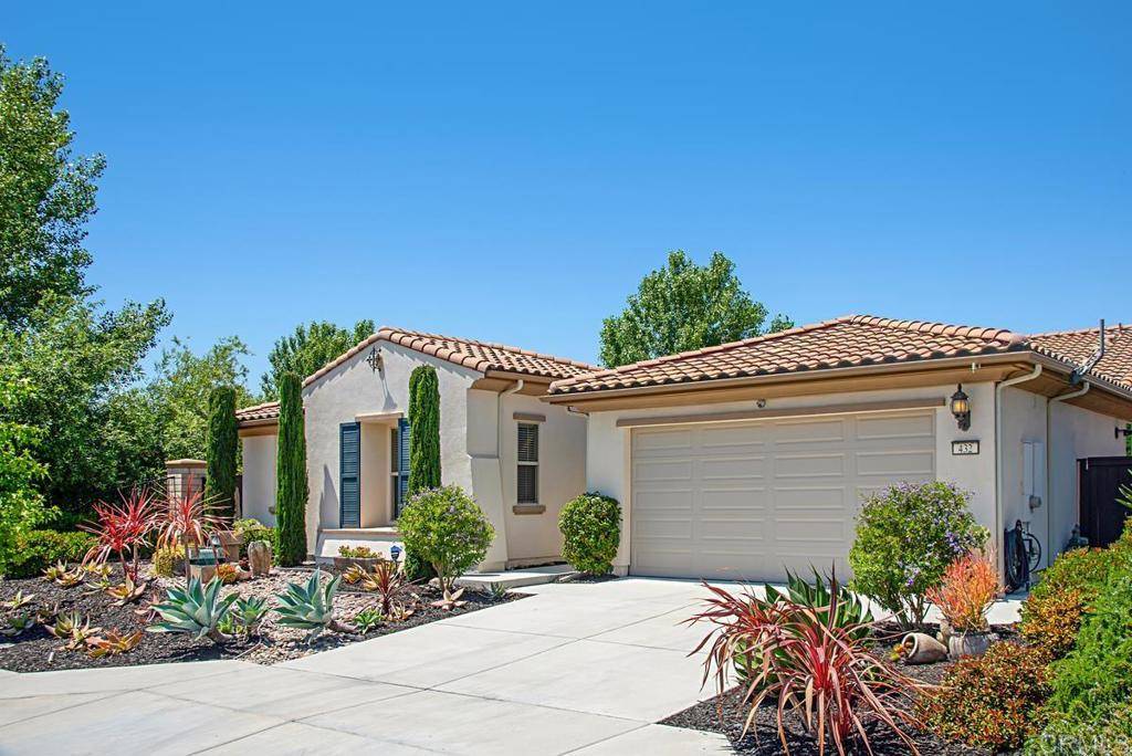 Vista, CA 92083,432 Adobe Estates DR