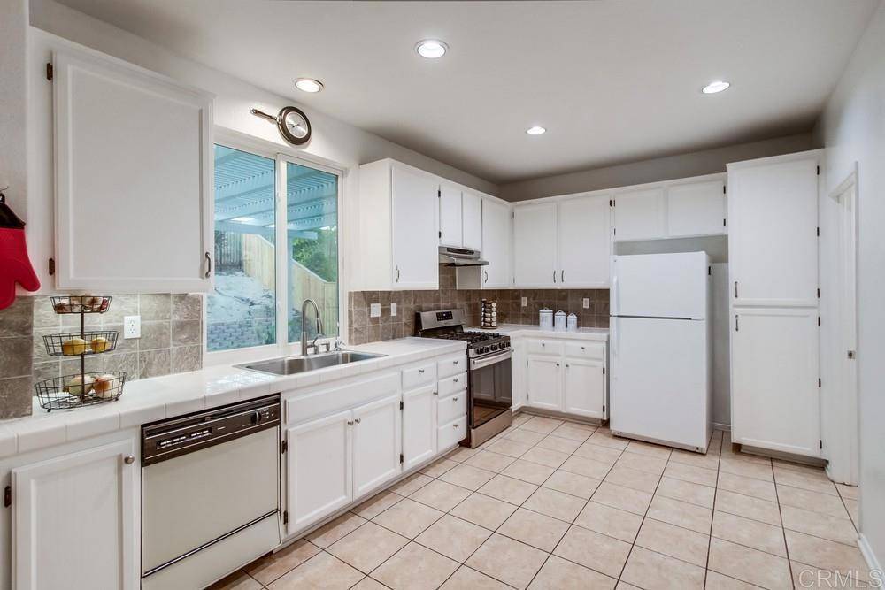 Chula Vista, CA 91913,1027 Forest Hill PL