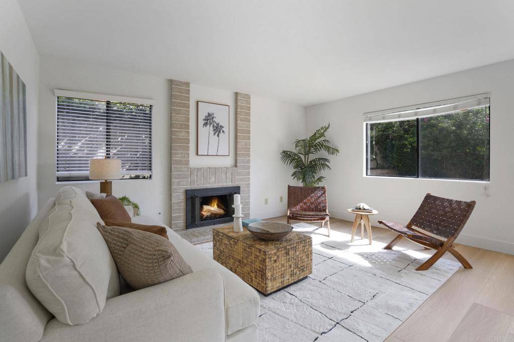 Carlsbad, CA 92011,943 Alyssum RD