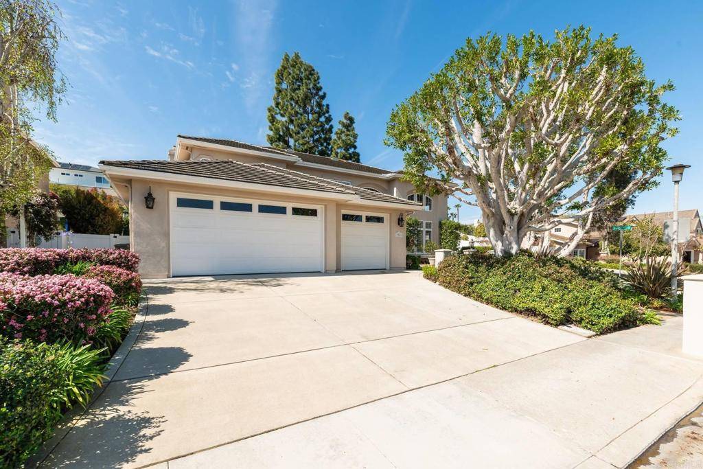 Carlsbad, CA 92009,3301 Cadencia St