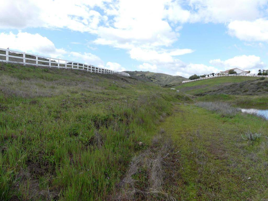 NKA Valle Vista Murrieta, CA 92562