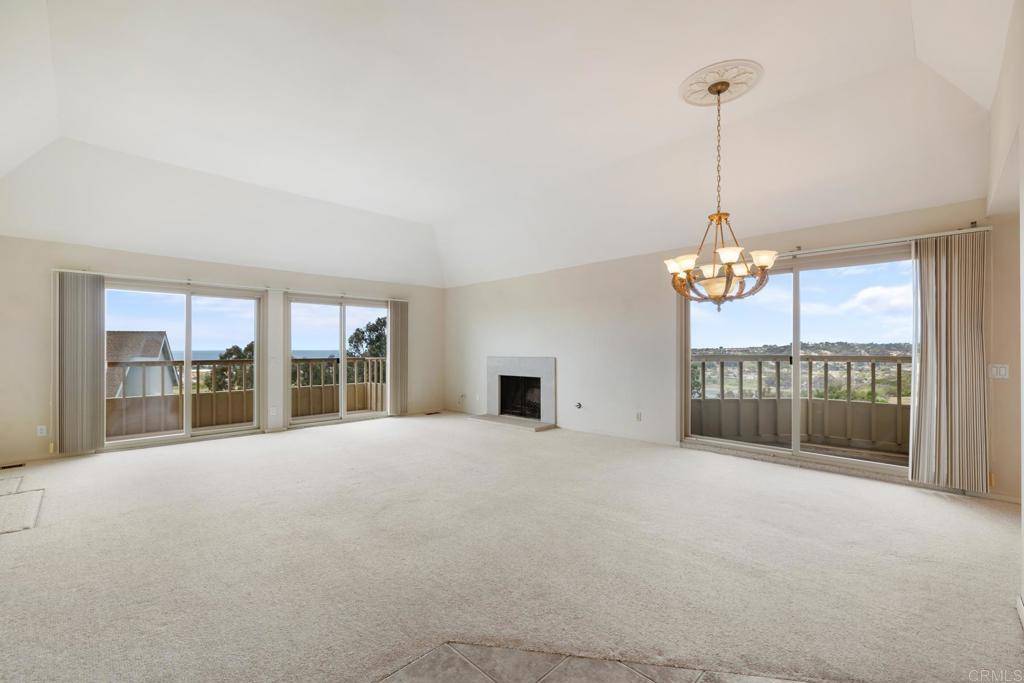 Encinitas, CA 92024,1763 Sky Loft LN