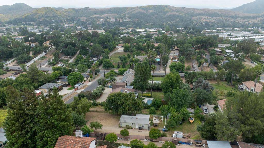 Agoura Hills, CA 91301,5429 Fairview