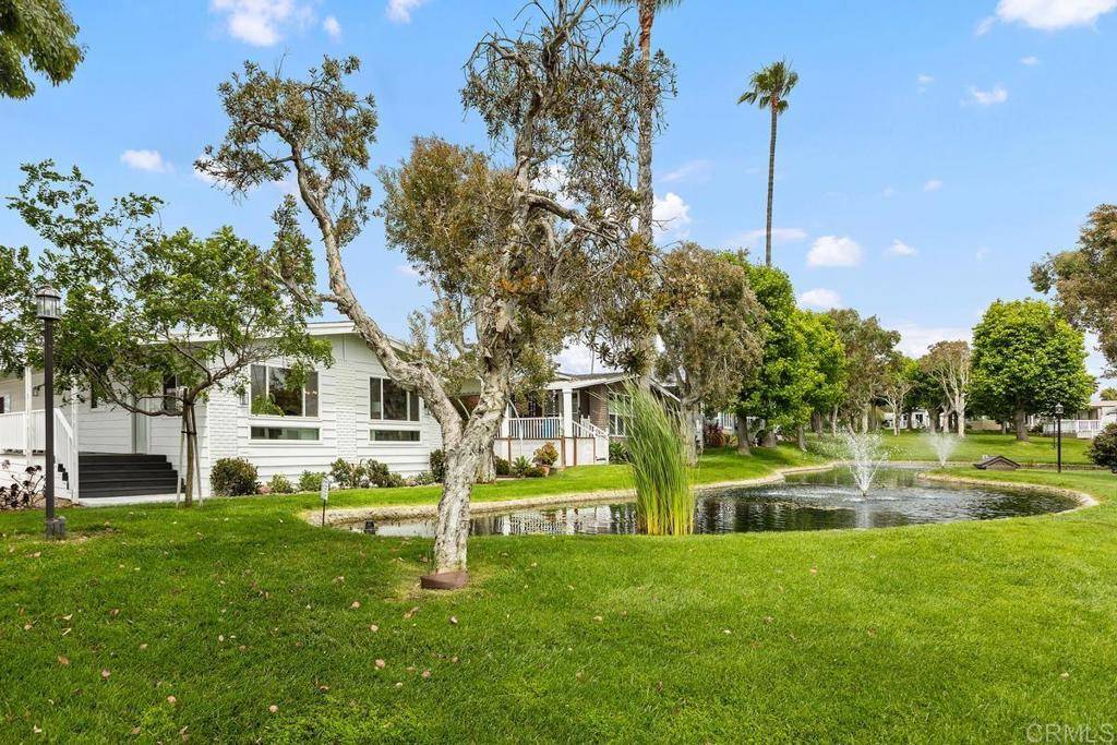 Carlsbad, CA 92011,7219 San Benito ST #344