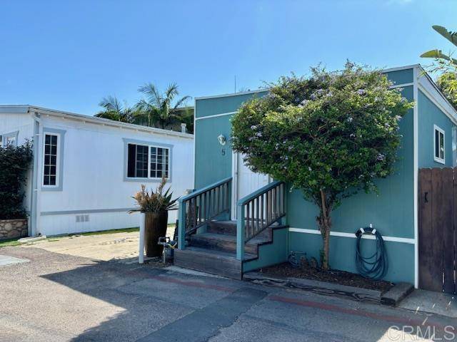 Encinitas, CA 92024,155 W Jason ST #5