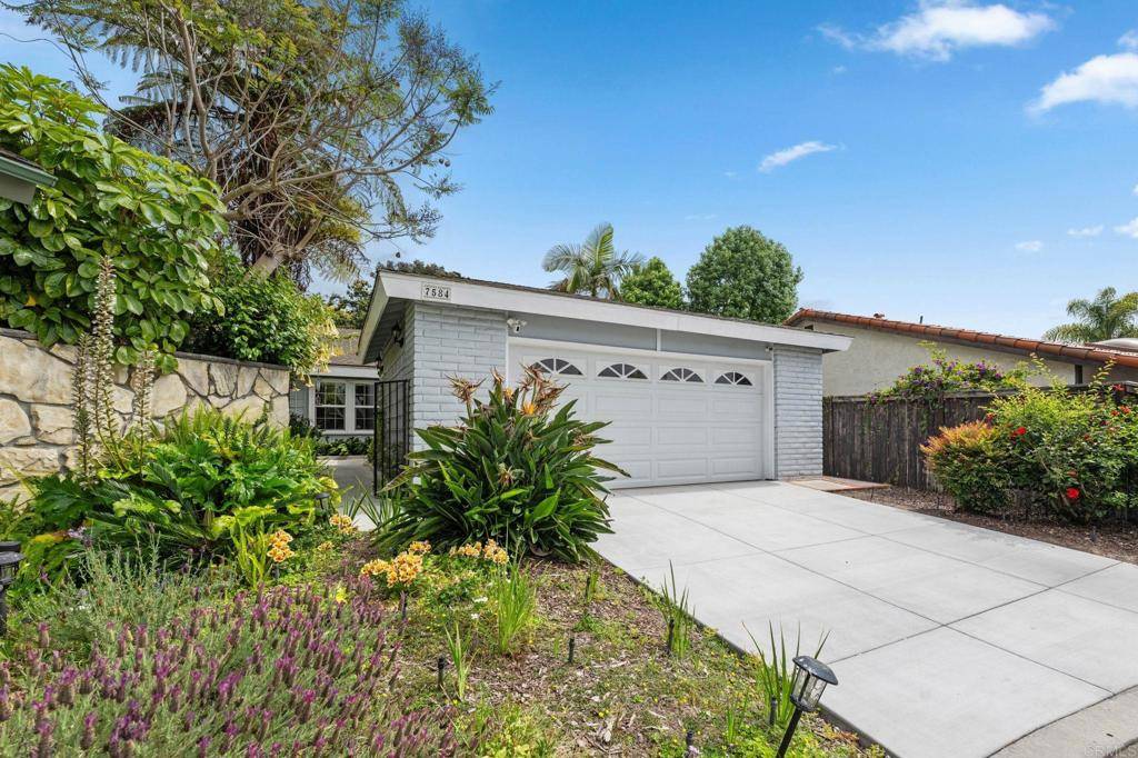 Carlsbad, CA 92009,7584 Dehesa CT