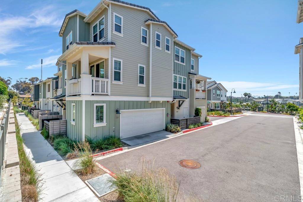 Oceanside, CA 92054,1102 Plumeria WAY