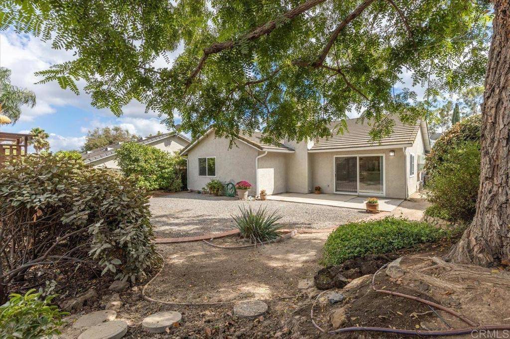 San Marcos, CA 92069,945 viking LN