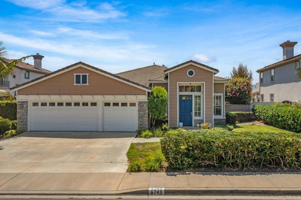 Carlsbad, CA 92011,6743 Barberry Place