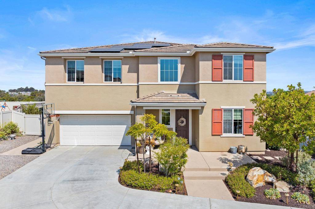 Vista, CA 92081,1211 Tesoro Place