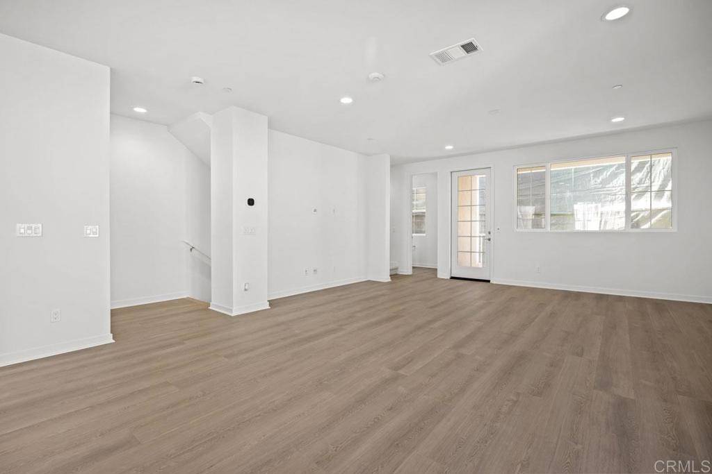 Carlsbad, CA 92008,2509 Broom LN