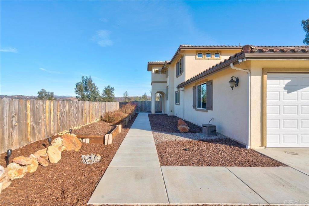 Ramona, CA 92065,1186 Glae Jean CT