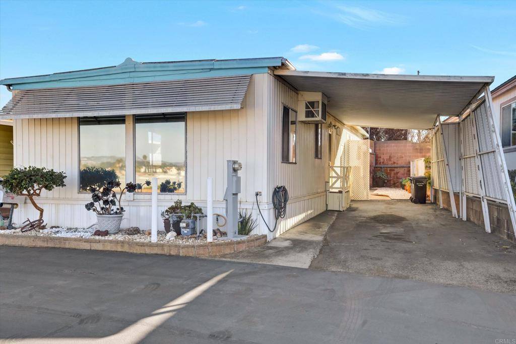 Oceanside, CA 92057,12 Oriole LN