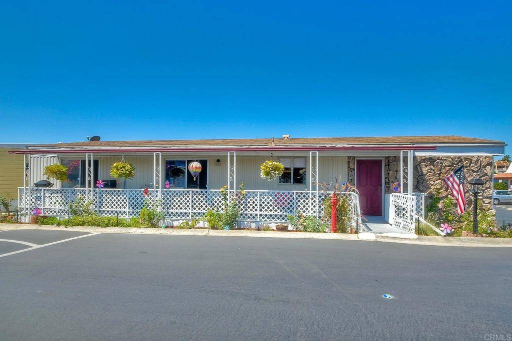 Vista, CA 92084,1010 E Bobier DR #170