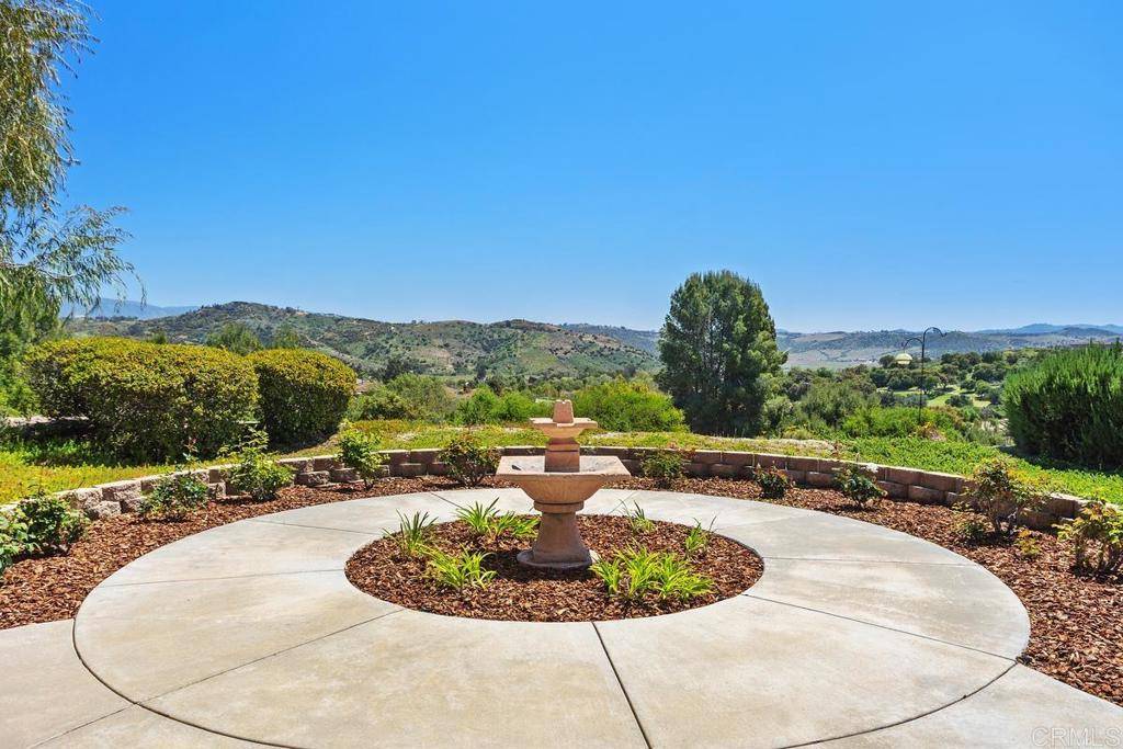 Fallbrook, CA 92028,2546 Knottwood Way