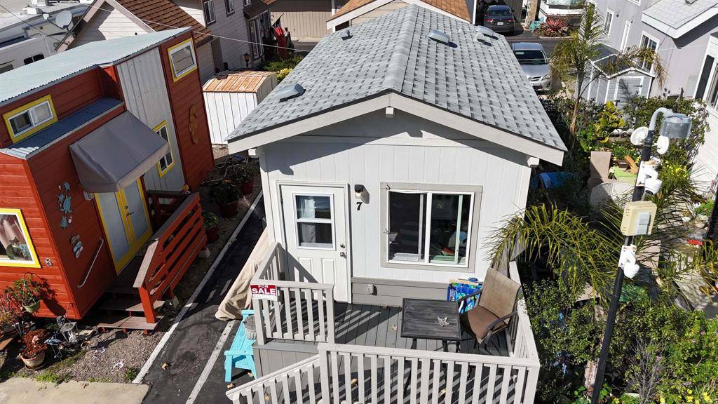 Encinitas, CA 92024,1549 N Vulcan Avenue #7