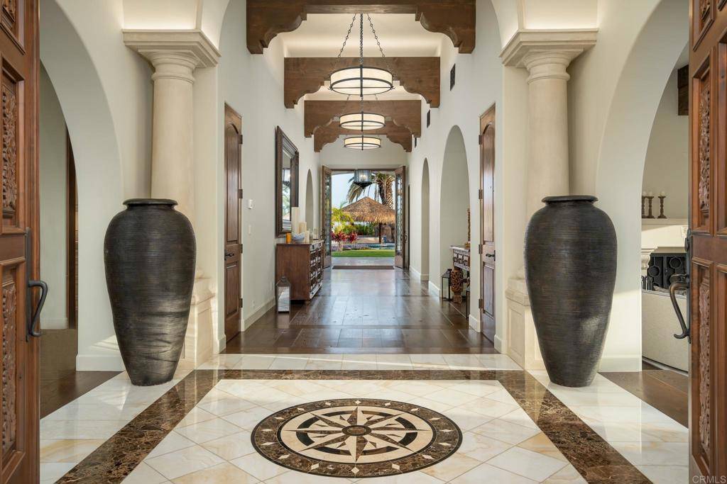 7031 Las Colinas Rancho Santa Fe, CA 92067