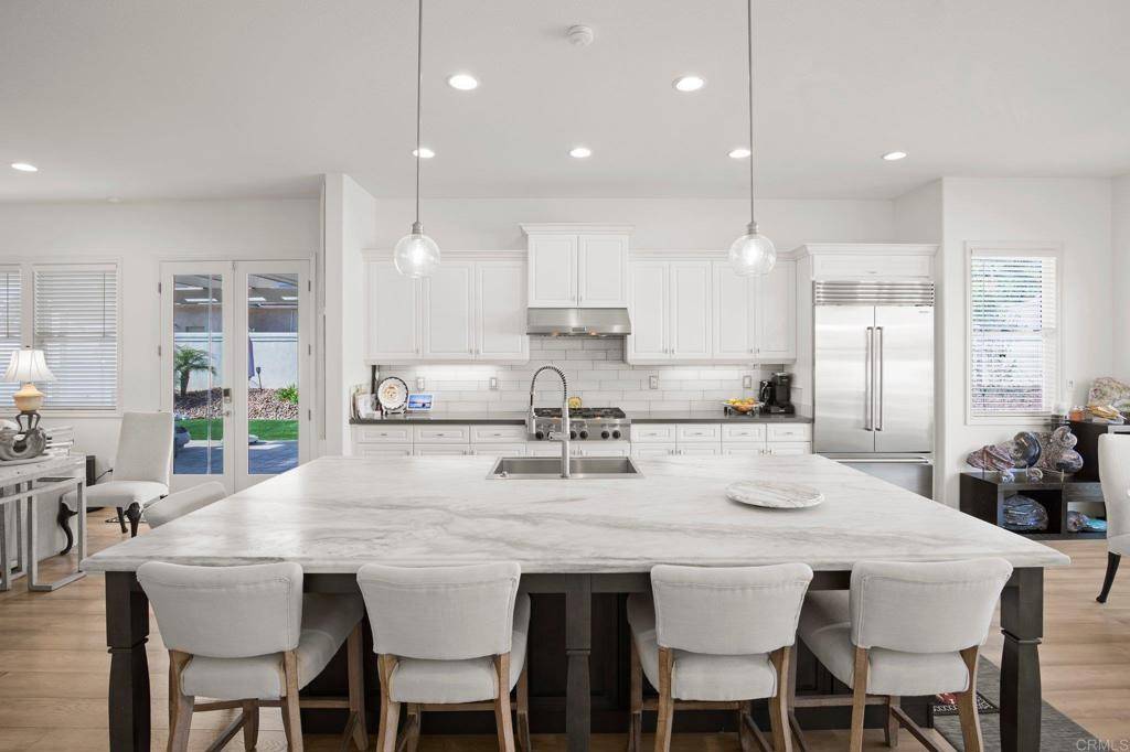 Escondido, CA 92029,1560 Hamilton LN