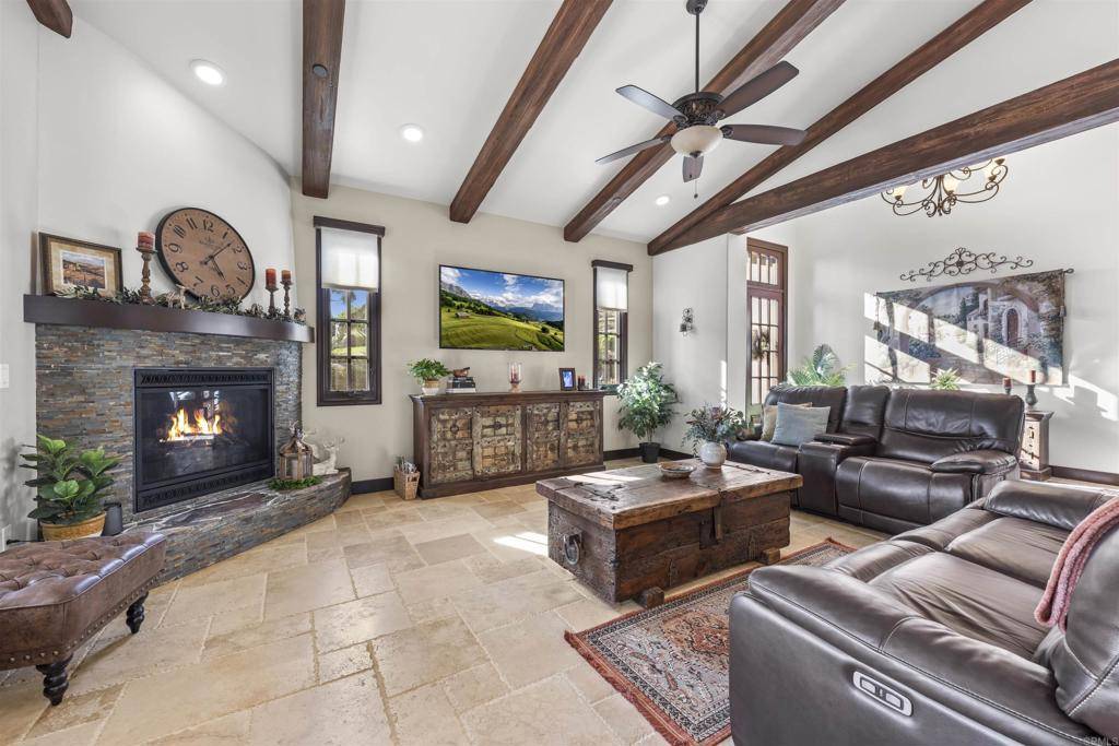31827 Wrightwood RD Bonsall, CA 92003
