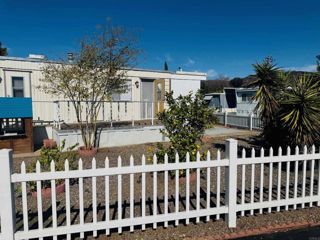 El Cajon, CA 92021,351 E Bradley AVE #99
