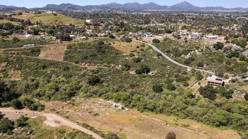 Ramona, CA 92065,#3 Hatfield LN