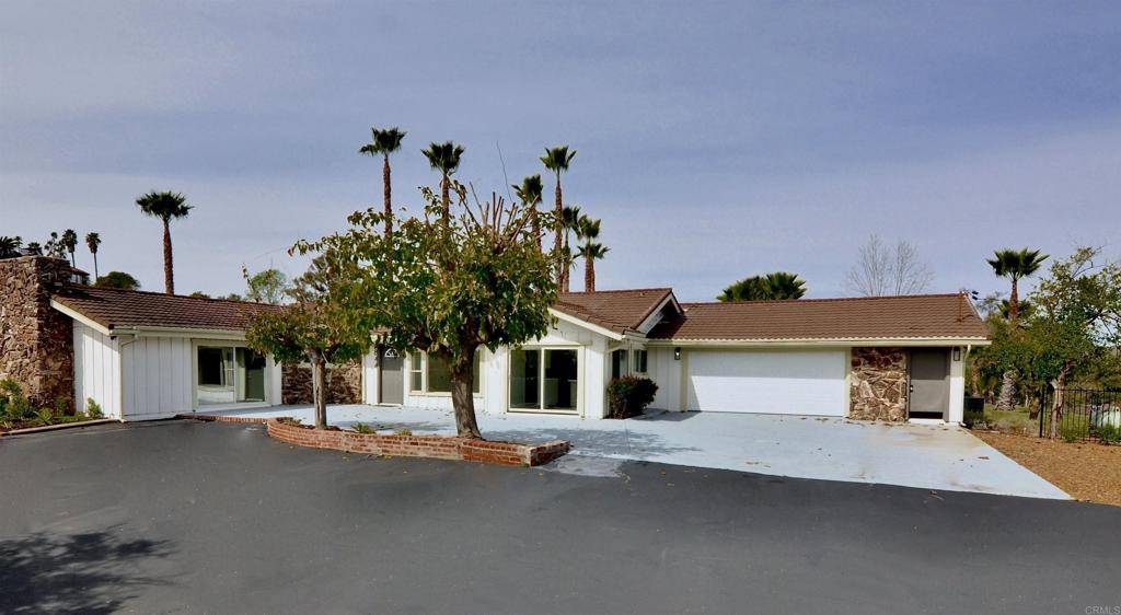 Fallbrook, CA 92028,844 Hamilton LN