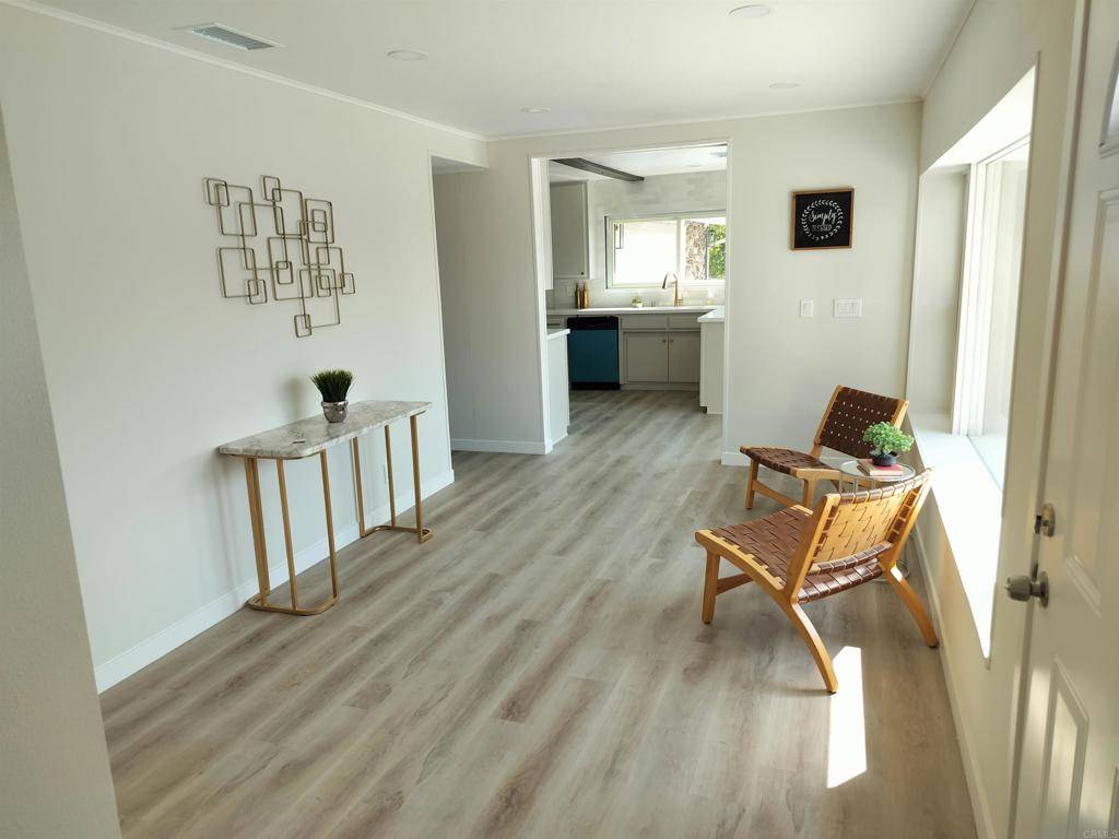 Fallbrook, CA 92028,844 Hamilton LN