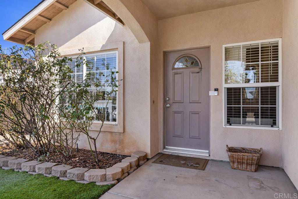 Escondido, CA 92025,1940 Flynn